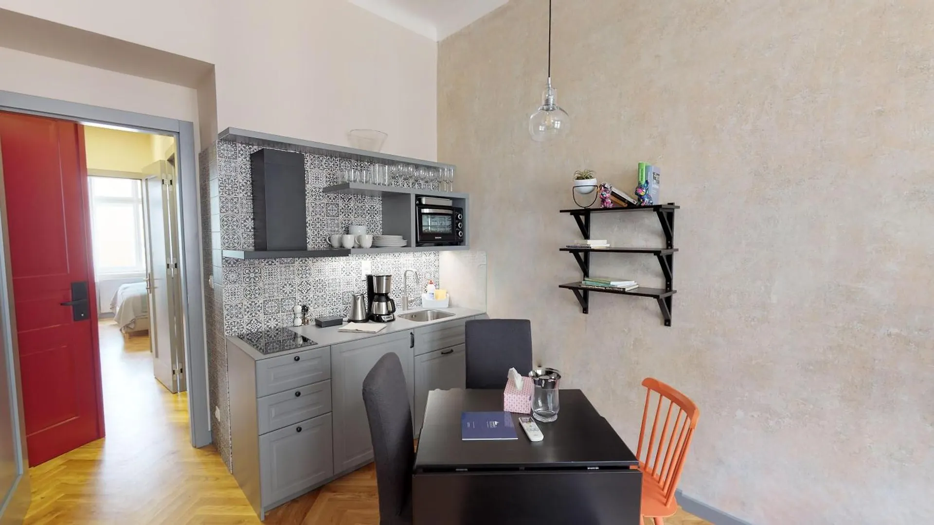 Garden Suites Residence By Tkc Praag Aparthotel